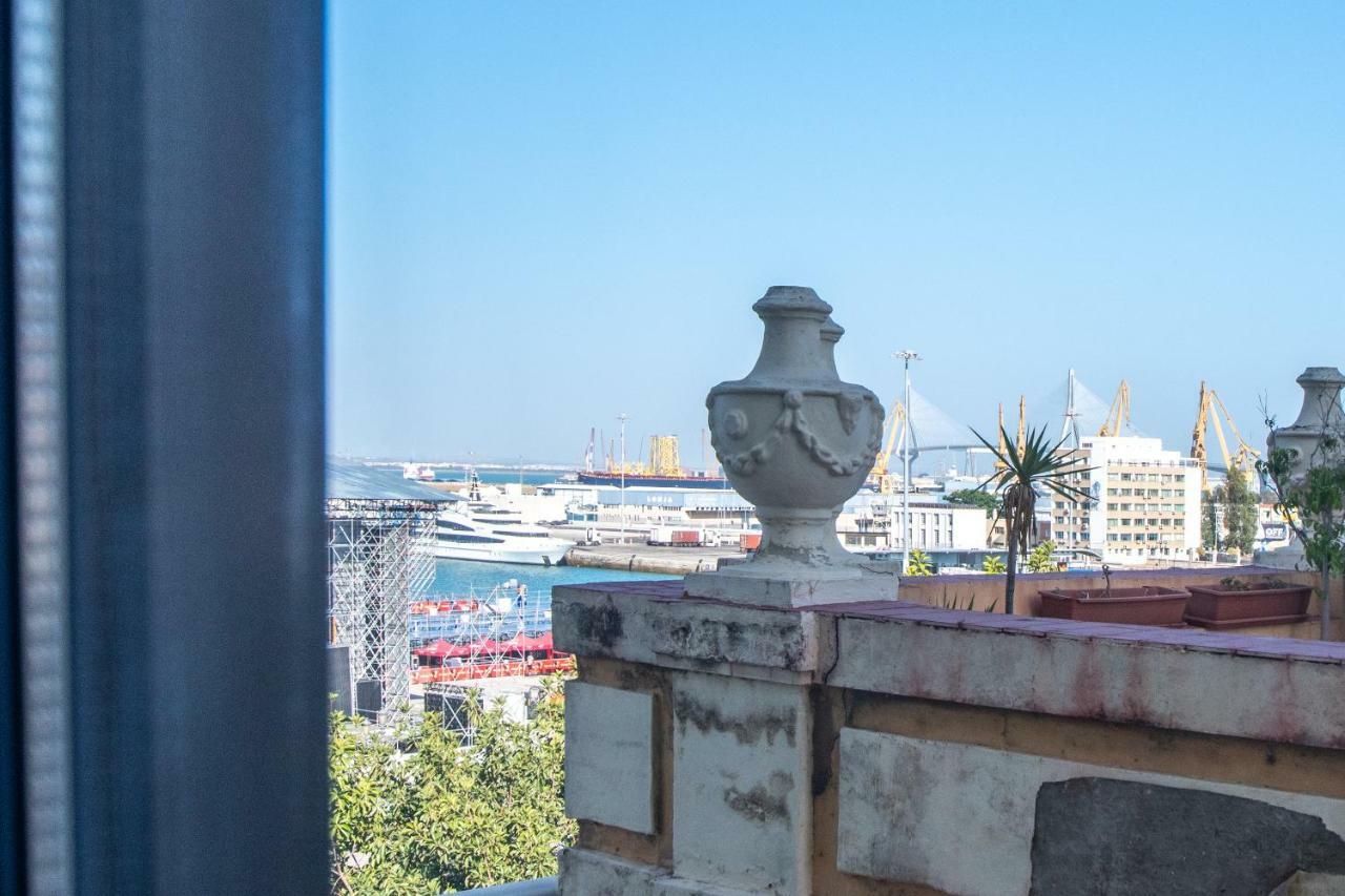 Apartamento Albatro'S Suite Cádiz Exteriör bild
