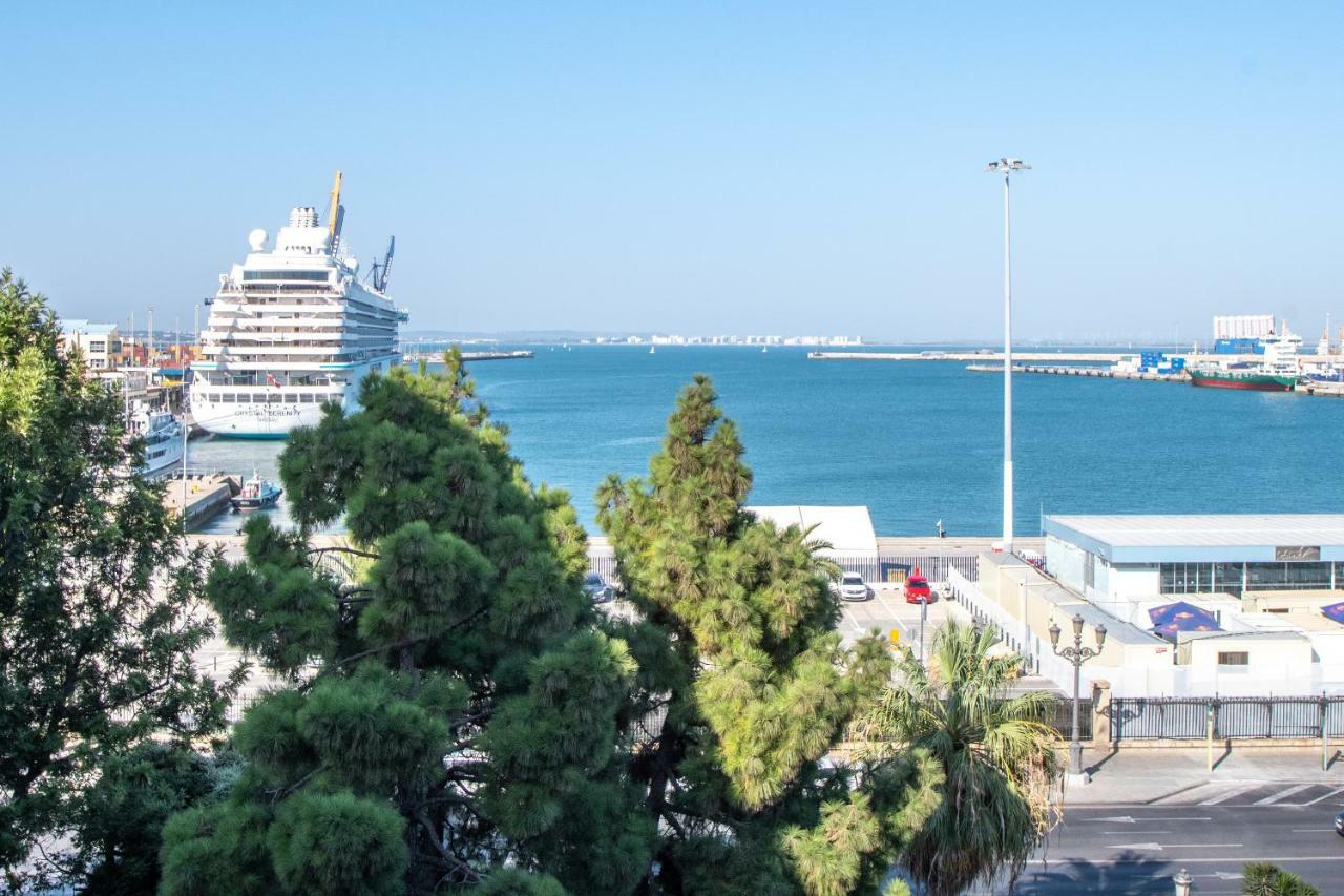 Apartamento Albatro'S Suite Cádiz Exteriör bild